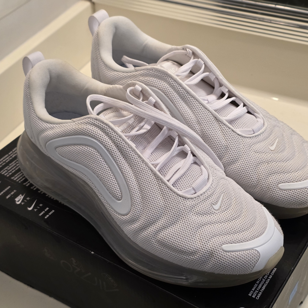Nike Air Max 720 White and Gray Sneakers - Picture 3 of 8